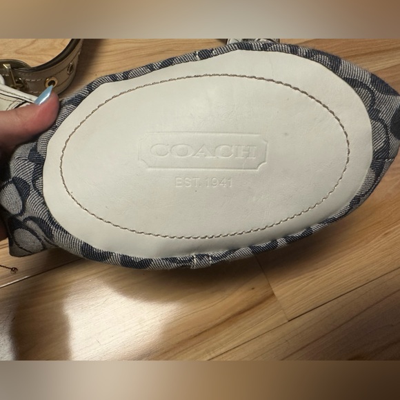 COACH Bleeker Signature Resort. Bucket bag Rare ! Denim . Vintage - Picture 2 of 4